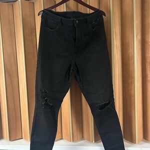 American Eagle Outfitters Women's Black Ripped Skinny Jeans
